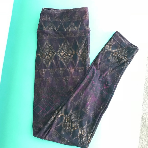 Lularoe Unicorn Leggings. One size. Aztec print. - Picture 6 of 7